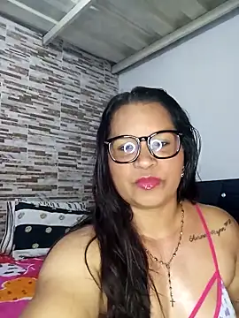 Snapshot of Sikiu_40 chatting on December 28, 2024, 7:54 pm Sikiu 40 online show from December 28, 2024, 7:54 pm