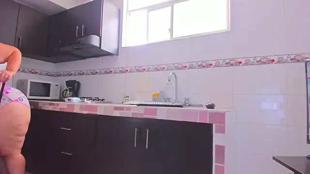 Emma-evans online show from March 9, 2026, 7:07 pm