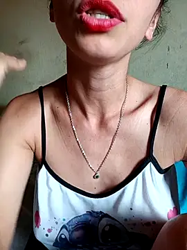 Nandasant09 online show from September 30, 2025, 4:34 pm