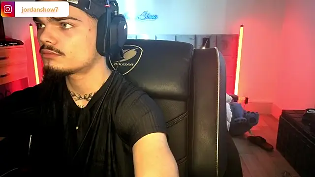 JordanShow online show from November 14, 2025, 10:03 am