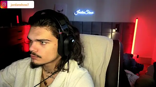 JordanShow online show from November 16, 2025, 9:59 am