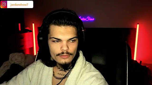 JordanShow online show from December 1, 2025, 4:23 pm