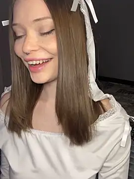 Snapshot of dollfromvenus chatting on December 11, 2024, 4:20 pm dollfromvenus online show from December 11, 2024, 4:20 pm