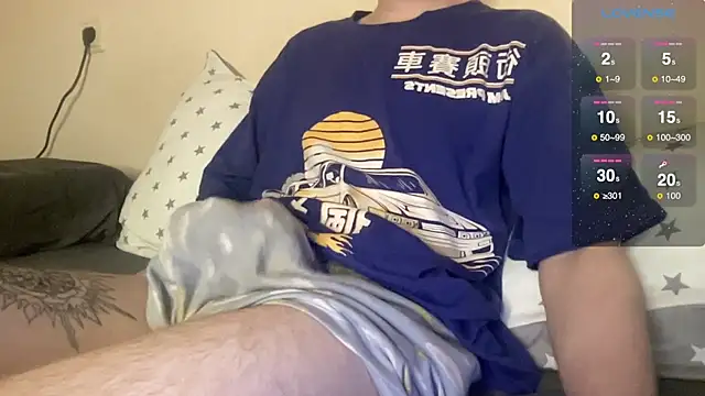 Snapshot of tyler_8x chatting on December 7, 2024, 6:26 pm tyler 8x online show from December 7, 2024, 6:26 pm