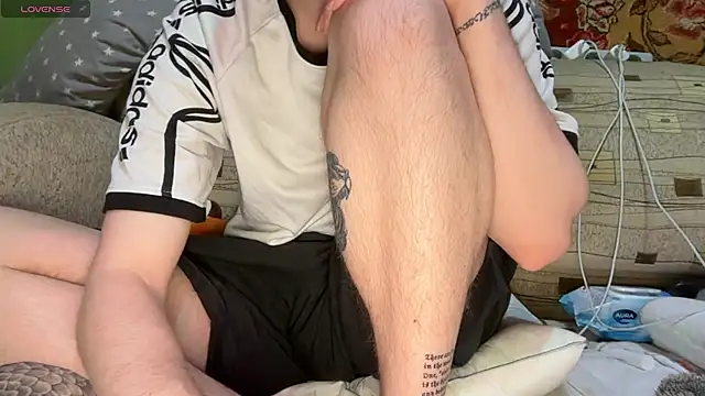 tyler 8x online show from December 13, 2025, 8:36 pm