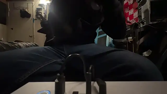 Snapshot of deadpi chatting on January 30, 2025, 6:43 pm deadpi online show from January 30, 2025, 6:43 pm