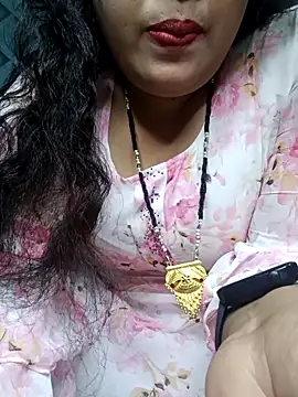 Cute-Raashii online show from March 11, 2025, 4:40 pm