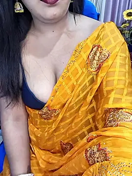 Cute-Raashii online show from January 14, 2026, 1:11 am