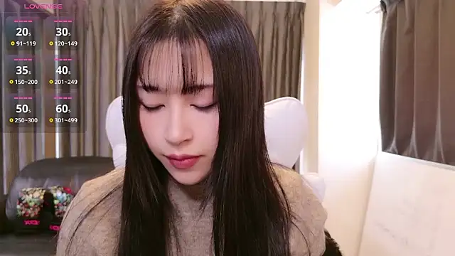 -satomi-jp online show from December 1, 2025, 3:00 am