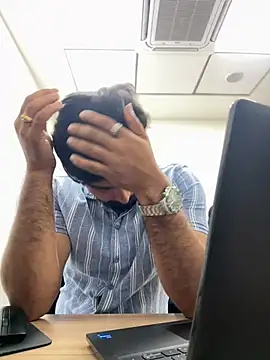 Snapshot of hotboysammy chatting on January 29, 2025, 9:33 am hotboysammy online show from January 29, 2025, 9:33 am