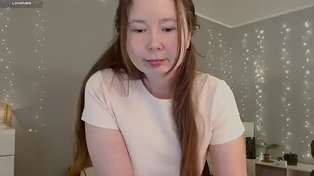 nextdoorbabygirl online show from March 17, 2025, 8:19 pm