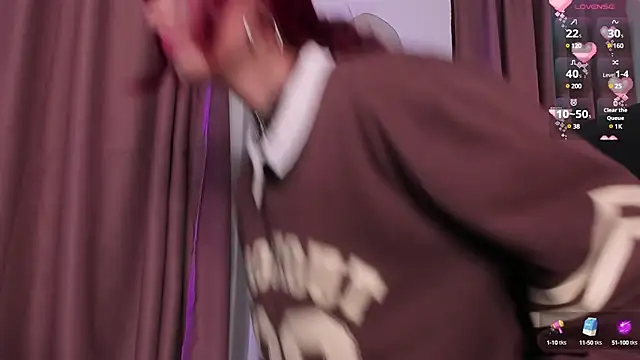 Snapshot of cloe__palmer chatting on March 13, 2025, 2:55 pm cloe palmer online show from March 13, 2025, 2:55 pm