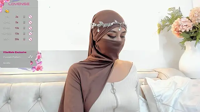Snapshot of iiris_ chatting on January 11, 2025, 6:12 pm iiris online show from January 11, 2025, 6:12 pm