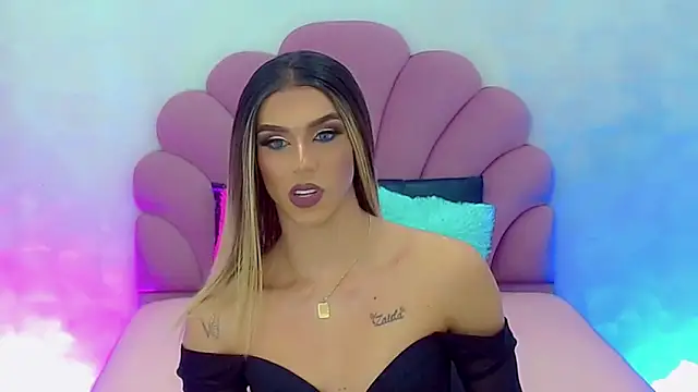 Snapshot of briana_sex32 chatting on January 1, 2025, 7:09 am briana sex32 online show from January 1, 2025, 7:09 am