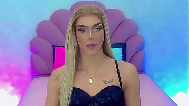 Snapshot of briana_sex32 chatting on January 5, 2025, 4:47 am briana sex32 online show from January 5, 2025, 4:47 am