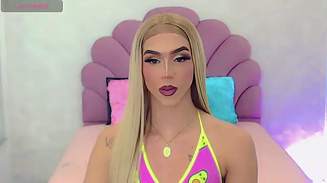 Snapshot of briana_sex32 chatting on February 14, 2025, 6:45 am briana sex32 online show from February 14, 2025, 6:45 am