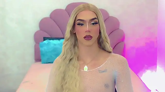 Snapshot of briana_sex32 chatting on February 15, 2025, 4:14 am briana sex32 online show from February 15, 2025, 4:14 am