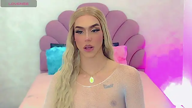 Snapshot of briana_sex32 chatting on February 15, 2025, 10:22 am briana sex32 online show from February 15, 2025, 10:22 am