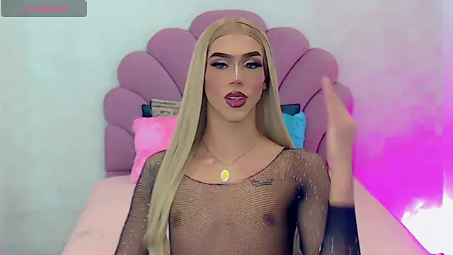 Snapshot of briana_sex32 chatting on February 20, 2025, 6:50 am briana sex32 online show from February 20, 2025, 6:50 am