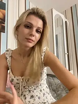 Snapshot of Liya_my chatting on March 7, 2025, 5:17 pm Liya my online show from March 7, 2025, 5:17 pm