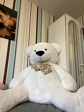 Snapshot of Liya_my chatting on November 28, 2025, 11:02 am Liya my online show from November 28, 2025, 11:02 am