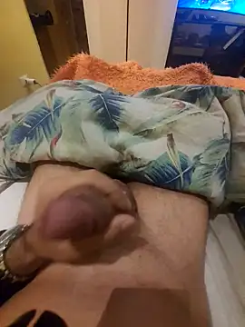 tiscopofortezozza online show from March 3, 2025, 7:39 pm