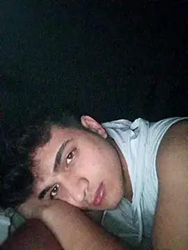 Snapshot of boy_3835 chatting on March 17, 2025, 3:47 am boy 3835 online show from March 17, 2025, 3:47 am