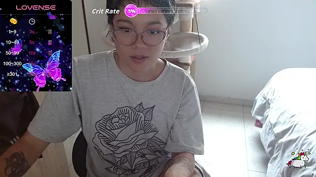 Snapshot of TRIXIE_TANG28 chatting on October 9, 2025, 3:10 pm TRIXIE TANG28 online show from October 9, 2025, 3:10 pm