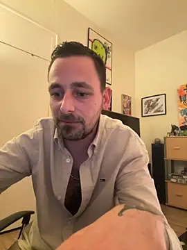 defbond420 online show from September 12, 2025, 10:32 pm