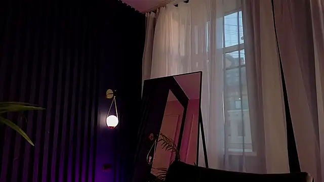 CassieCool online show from November 22, 2025, 12:48 pm