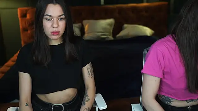 Snapshot of Alisa054 chatting on January 18, 2025, 11:00 am Alisa054 online show from January 18, 2025, 11:00 am