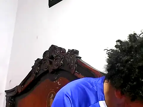 maick5- online show from October 17, 2025, 6:54 pm