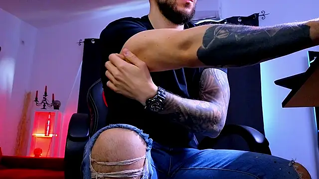 MightyAaron66 online show from March 16, 2026, 5:44 am