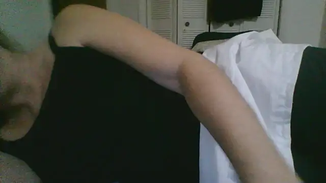 Emilylyn2501 online show from December 18, 2025, 3:45 am