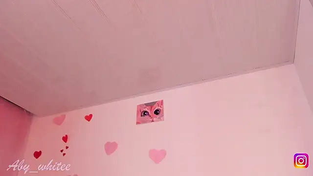 AbyWhitee online show from September 30, 2025, 2:33 pm