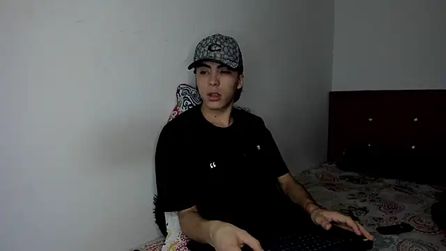 HeellBoy  online show from February 26, 2026, 9:19 am