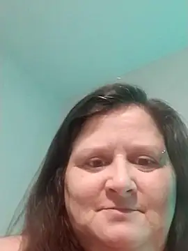 staceysmomfow online show from January 12, 2025, 1:42 am