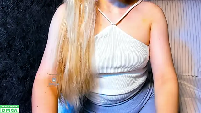 Snapshot of xteona chatting on September 24, 2025, 7:12 am xteona online show from September 24, 2025, 7:12 am