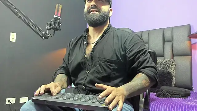 Lyon vach online show from April 14, 2026, 1:00 am