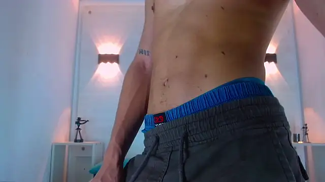 Molly Spears online show from March 3, 2025, 11:22 am