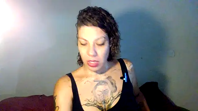 Submersidollx online show from March 26, 2026, 12:44 pm