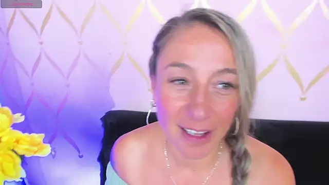 ladylians online show from January 9, 2025, 7:29 pm