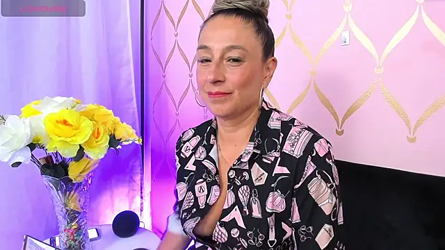 ladylians online show from January 23, 2025, 6:56 pm