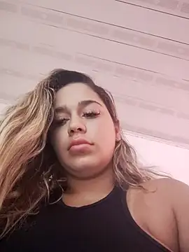 LaurenWelly  online show from October 1, 2025, 1:39 pm