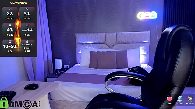 Cristal  adams online show from October 28, 2025, 12:19 pm