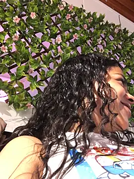 NINA 18 YEARS online show from December 21, 2024, 5:51 pm