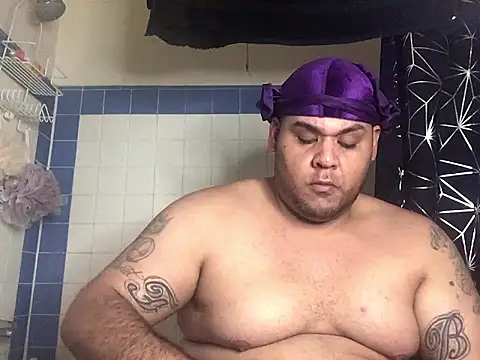 fatboyjayohh126 online show from December 2, 2024, 12:18 pm