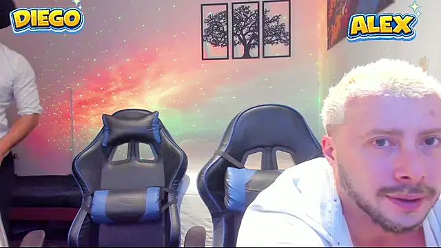 Snapshot of AlexJaz11 chatting on June 4, 2026, 10:49 pm AlexJaz11 online show from June 4, 2026, 10:49 pm