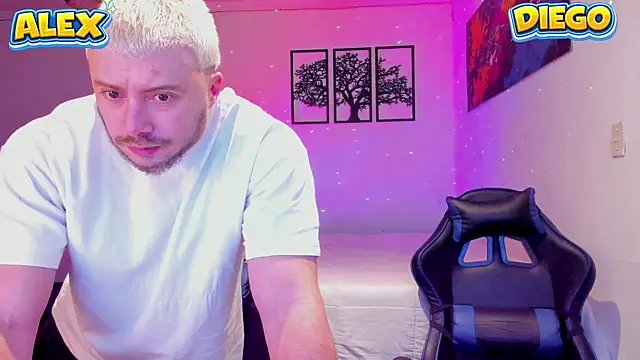 Snapshot of AlexJaz11 chatting on June 13, 2026, 1:36 am AlexJaz11 online show from June 13, 2026, 1:36 am