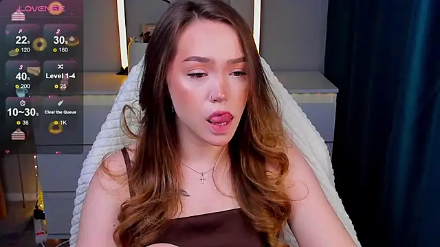 Snapshot of Evia_r0se chatting on March 8, 2026, 3:49 pm Evia r0se online show from March 8, 2026, 3:49 pm